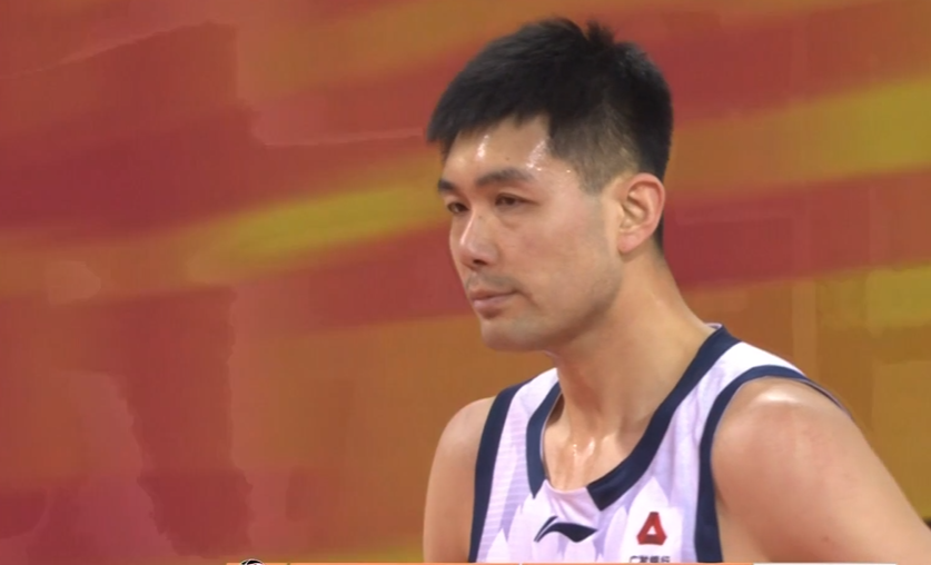 星空体育官网-CBA山东男篮客场逆转击败吉林,高诗岩关键三分,鲍威尔23分