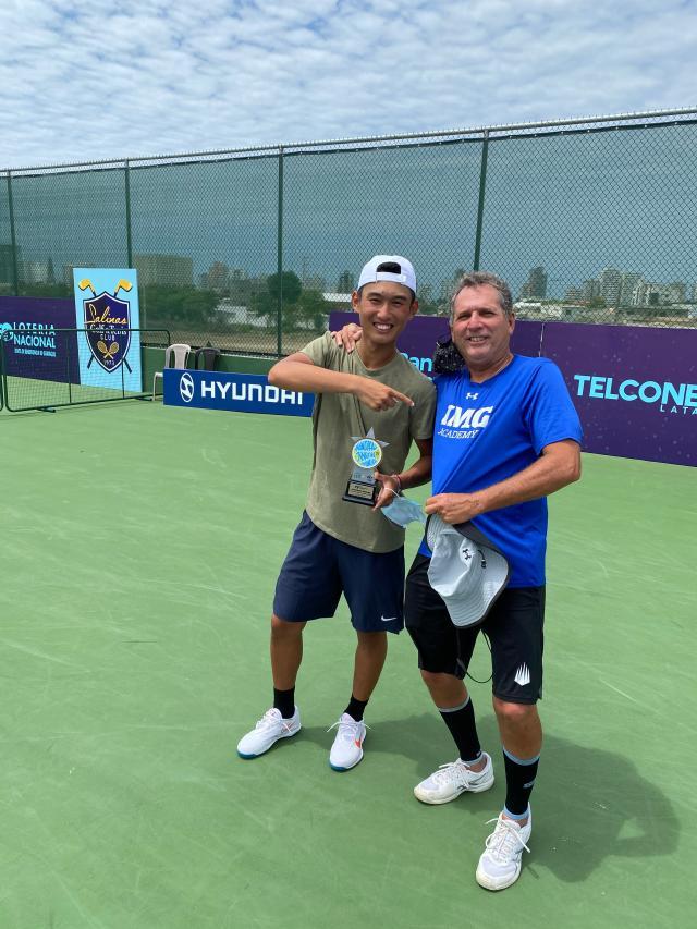 星空体育-“我的速度像爸爸，我的手感像妈妈，我叫商竣程”