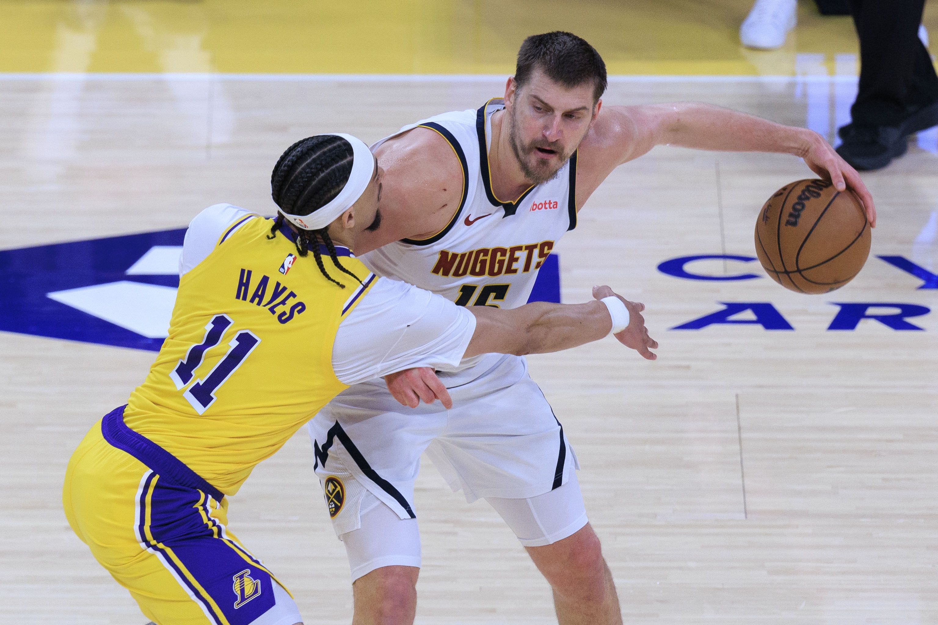 xingkong-不只是精彩的绝杀!战胜掘金或许能让湖人避开雷霆&获得主场优势